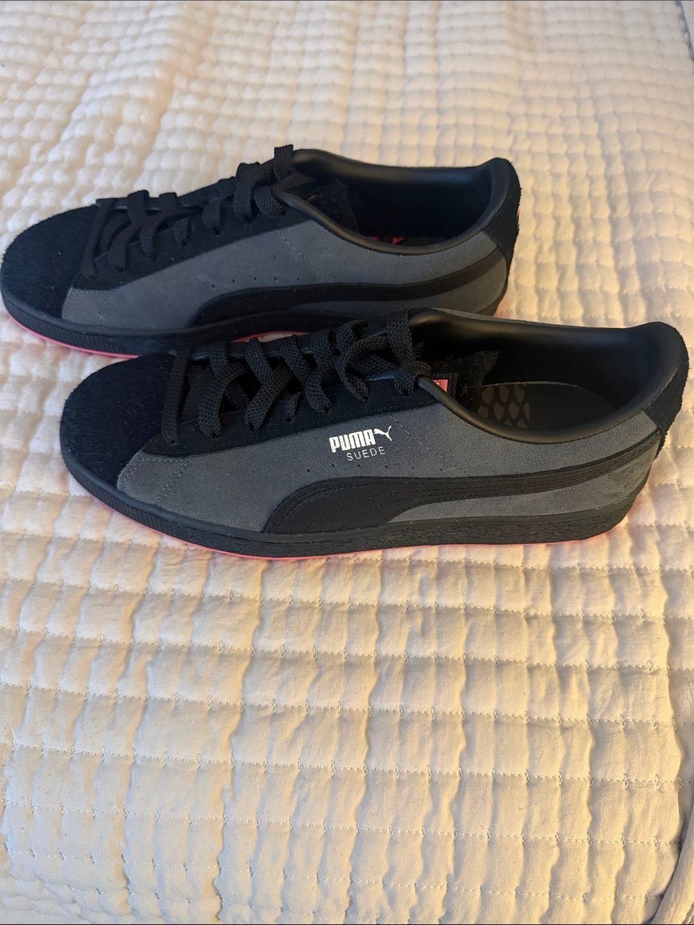 Puma Suede Staple Designs Men's Gray and Black Sneakers with pink Trim